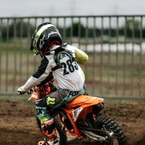 6E CASCOS JUNIOR