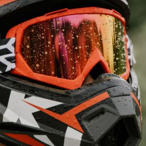 GOGGLES Y GAFAS